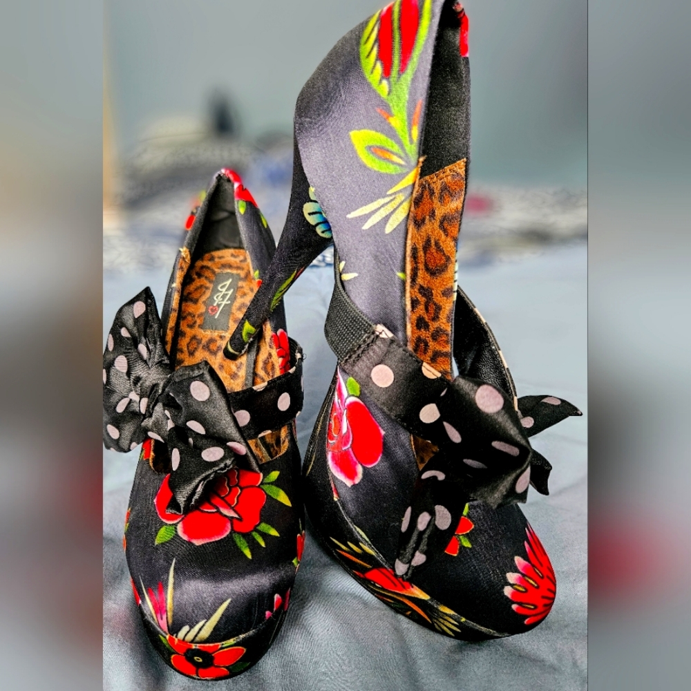 Iron Fist Platform Stiletto Pumps size 10